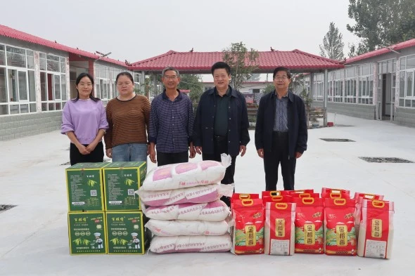 IMG_4192.jpg IMG_4192.jpg