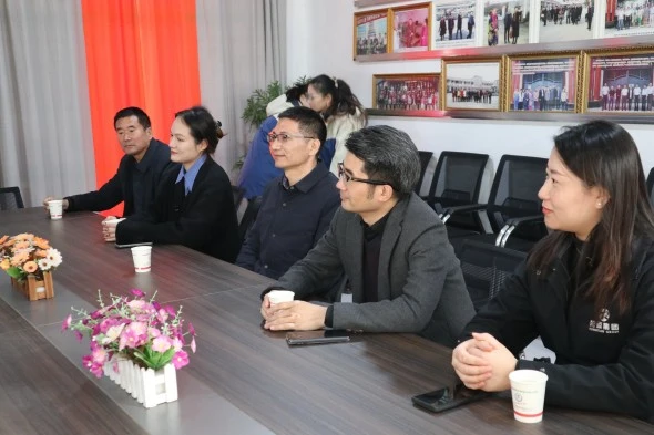 IMG_4335.jpg IMG_4335.jpg